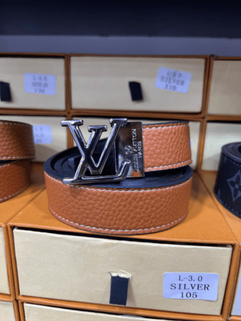 Ceinture Louis Vuitton boucle argenté en cuir damier noir (BLT LV H006)